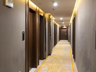 ZMAX Hotel Guangzhou South Dongxiao Nanzhou Metro Station - Canton - 5