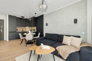 Elegant Apartment with Parking in Kołobrzeg by Renters Prestige - Kołobrzeg - 0