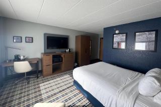 AmericInn by Wyndham Albert Lea - Albert Lea - 4