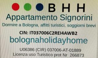BHH Appartamento Signorini Bologna -wwwbolognaholidayhomecom- Holiday House Signorini Bologna Garden Parking - Parcheggio Riservato e Giardino Privato - - Bologna - 4