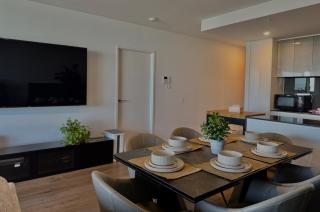 4 Bedroom Luxurious Apartment near CBD - 7