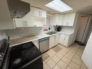 Langley Holiday Homestay Near City Centre - Langley - 7