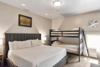 Sunrise Resort Room #301 - Garden City - 0