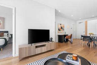 Urban Living at Its Best - Carnegie - 1