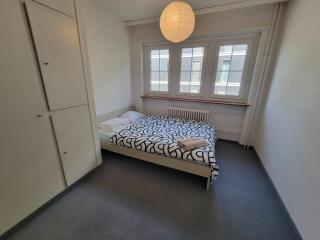5 Bedroom City Center Apartment with Balcony Dorf - Zurique - 0