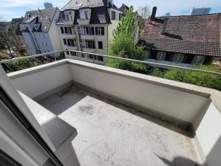 5 Bedroom City Center Apartment with Balcony Dorf - Zurique - 5