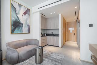 StayShort - A Premium and Modern Studio in The Autograph JVC - 1