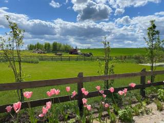 Barn House - - 8