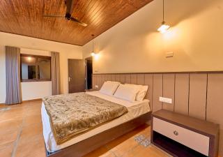 Pine Malhar Pool Stay by VOYE HOMES - Attappādi - 8
