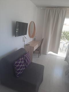 Myriama Apartments - 8