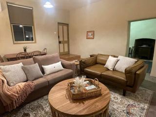 Idyllic, peaceful and historical cottage minutes from Bendigo's CBD - Golden Square - 9