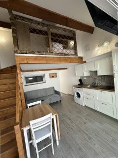 Superbe RDC terrasse centre ville clim wifi - Saintes-Maries-de-la-Mer - 8