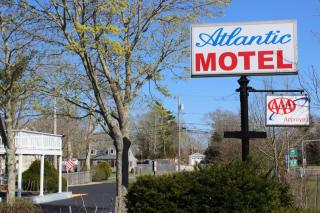 Atlantic Motel - East Wareham - 3