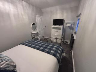 Newly renovated cottage in central location - Edwinstowe - 6