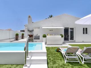 White House by Villagrancanaria - San Bartolomé - 0