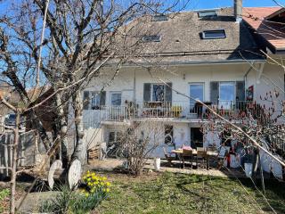 Rez-de-jardin enchanteur à 700m du lac au dessus du Petit Port - Annecy - 5
