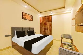 Hotel O Charmwood Inn - Indraprast - 0