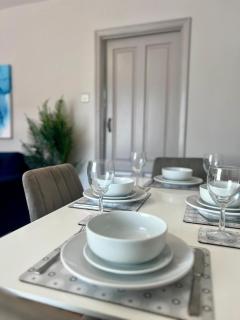 Hill House - Stockton-on-Tees - 8