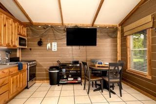 Peaceful Spacious Studio Cabin in Afton, Oklahoma - Afton - 2