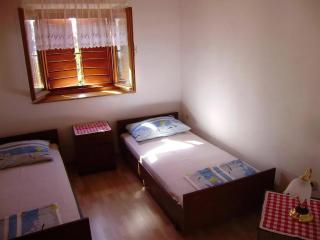Appartement Ana Mit Großer Terrasse - Ivan Dolac - 3