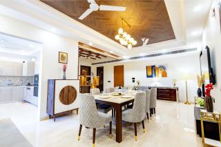 Four Bedroom Luxurious Apartment near Cyber Hub - Gurgaon - 6