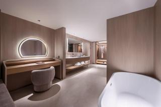 Orange Crystal Hotel MixC Shantou East Coast - 9