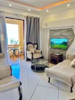 Stunning beachfront 2 bedroom apartment - Mombasa - 2