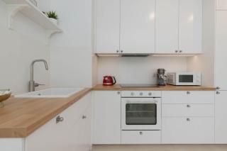 Unique Starowiejska Apartment with Parking by Noclegi Renters - Danzig - 3
