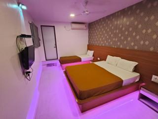 Hotel Girija Residency - Kolhapur - 8