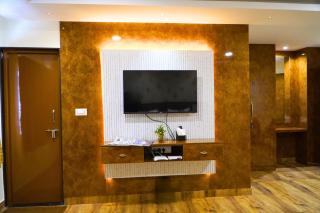 White Stone Comforts - Bangalore - 1