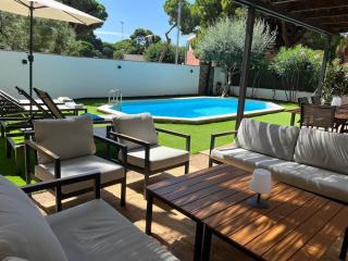 Villa 10 people, 150 m from the sea, pool and garden - Castell-Platja d'Aro - 0
