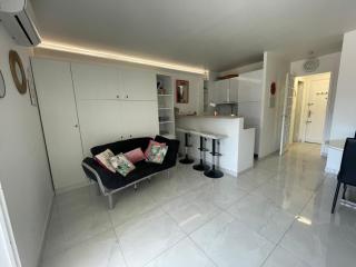 Studio 4 personnes bord de mer - Saint-Laurent-du-Var - 2