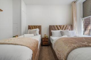 Chic 1-Bed Flat in the Heart of Soho Wardour Street 1WD - Londra - 5