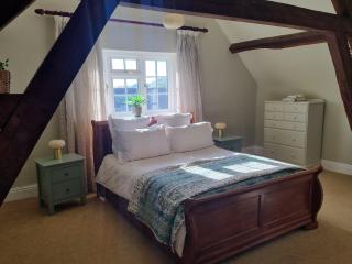 Lower Hollin- Suite with countryside views within a private home - - 4