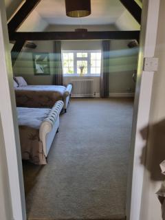 Lower Hollin- Suite with countryside views within a private home - - 2