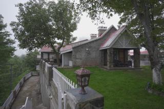 Alsakoon Residence - Khaira Gali - 6