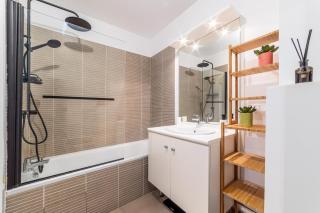 DisneyLand 13min - KingSize Bed - Private Parking - Terrace - Calm Village - Ferrières-en-Brie - 4