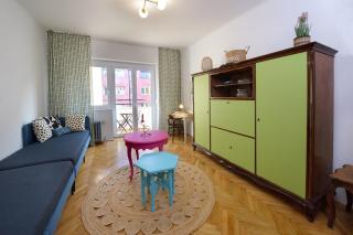 OrangeHomes Pannónia Vintage 3 bedroom Apartment - 2