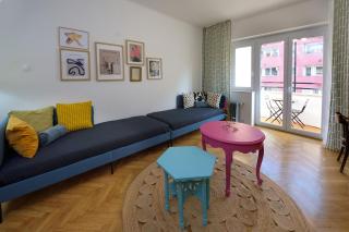 OrangeHomes Pannónia Vintage 3 bedroom Apartment - 9