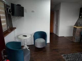 Exclusive Lama centar Luznice,Kragujevac - - 3