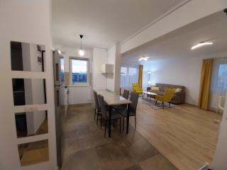 Top city apartments 3,2,1 camere - Braşov - 1