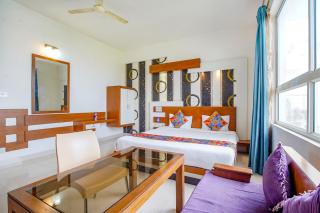 FabHotel Emirates Suites - Bangalore - 8