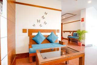 FabHotel Emirates Suites - Bangalore - 4