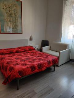 Cagliari Central Rooms With Port View - Cagliari - 7