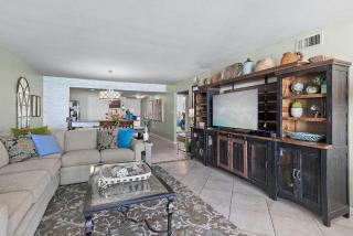 1102 Shoreline Towers Gulf Front Condo- Free Beach Setup 2025 - 5