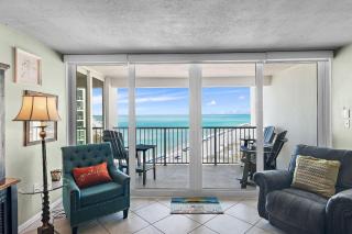 1102 Shoreline Towers Gulf Front Condo- Free Beach Setup 2025 - Destin - 8