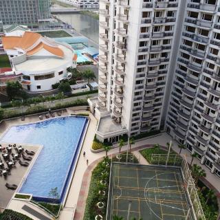 Solemare Parksuites Condominium - Condo R Us - Manila - 0