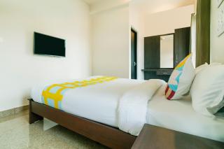 Super Hotel O Elegant KINGS PARK RESIDENCY - Tripunittura - 0