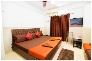 HOTEL PREMIUM TRAVELLERS # iNN Near Temple - Fully Air Conditioning Hotel - Hygiene And Spacious Room - A Top Rated Luxuary Hotel - Merces - 0