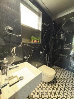 Flamingo Villa - 3BHK with Pool, Terrace & Luxury - Lonavala - 2